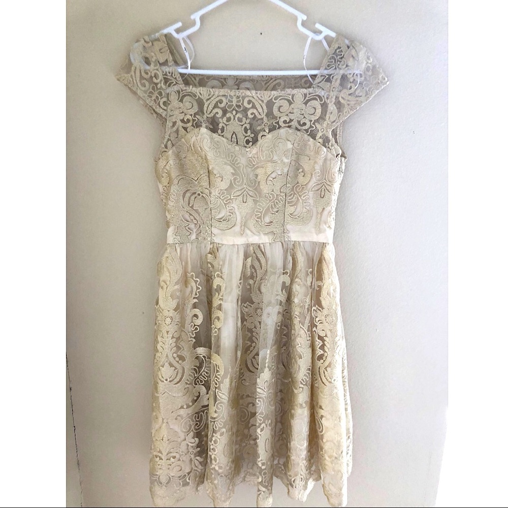 Lulu’s Small Gold Chiffon Sparkling Dress